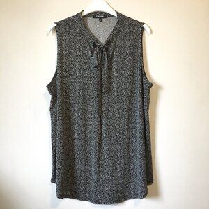George Herringbone Tie Neck Top B&W Mock Neck Sleeveless XL